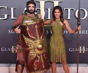 Sin excepción, celebridades del entretenimiento, la televisión, las redes sociales, la comedia y el deporte estuvieron presentes en la premier de Gladiador II. Entre los asistentes destacó Bea Jarrín, periodista y modelo.