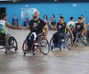 El club de baloncesto en silla de ruedas San Pedro Thunder ha representado al país en torneos internacionales.