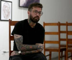 Abel Azcona visitó Honduras como parte de una alianza entre el Museo de Arte y Diseño Contemporáneo de Costa Rica, el Centro Cultural de España en Tegucigalpa (CCET) y LL Proyectos.