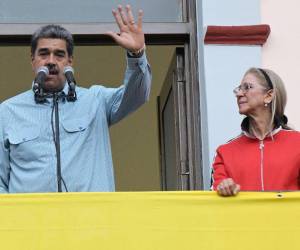 Maduro afirmó que “Estados Unidos debe sacar sus narices de Venezuela” y subrayó que solo el pueblo soberano tiene la autoridad para decidir sobre su gobierno.