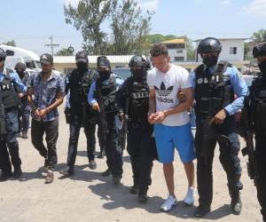 Los detenidos fueron presentados por las autoridades policiales.