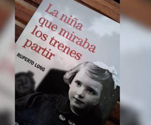 “La niña que miraba los trenes partir”, de Ruperto Long, fue publicado en 2016.