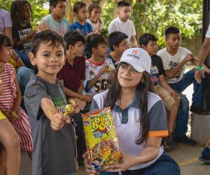 Voluntarios de CMI entregaron un donativo de alimentos al Albergue de los Niños “El Refugio” en Choloma.