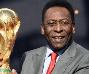 Una prueba de ADN realizada una mujer que se proclamaba como hija de Pelé, salió negativa.