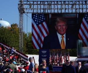 El expresidente de Estados Unidos y candidato republicano a la Casa Blanca, Donald Trump, hará de nuevo este sábado 5 de octubre el mitin de Butler, Pensilvania, el lugar en el que fue objeto de un sonado intento de asesinato hace casi tres meses. Aquí más detalles sobre lo que tienen preparado.