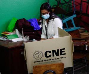 Imagen tomada en un centro de votación en Tegucigalpa por el equipo periodístico de EL HERALDO en 2021.