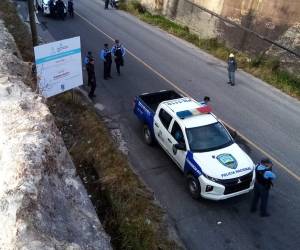 Elementos de la Policía Nacional acudieron al sector de la protesta.