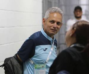 Reinaldo Rueda unió a selección de Honduras a Esaú Flores.