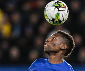 Tottenham pierde 4-1 ante Chelsea, tras el triplete de Nicolas Jackson en la Premier League