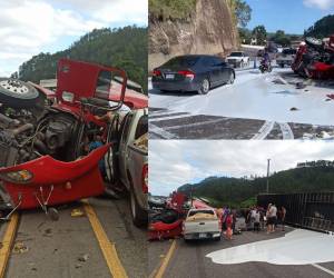 Una rastra sufrió un aparatoso accidente este sábado al volcarse en la carretera CA-5 en el kilómetro 108 a la altura de Taulabé, Comayagua, y quedar atravesada ocupando varios carriles, además de invadir la vía contraria e impactar contra otro vehículo. Esto es lo que se sabe del percance.