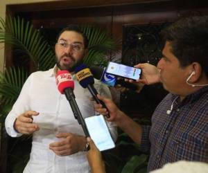 El diputado Jorge Cálix reaccionó a la captura del general en retiro Romeo Vásquez Velásquez, enfatizando la necesidad de justicia sin persecución política.