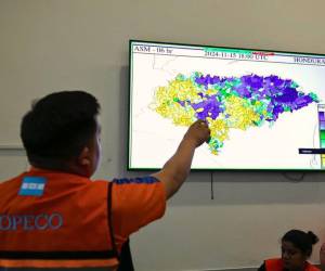 Las autoridades mostraron un mapa de precipitaciones a nivel nacional. Los municipios donde se ha registrado más lluvia por Sara están en el norte, centro y nororiente.