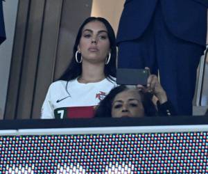 Georgina Rodríguez estuvo en uno de los palcos del estadio presenciando el juego entre Portugal y Marruecos.