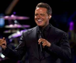 Luis Miguel lleva más de cuatro años de estar fuera de los escenarios.