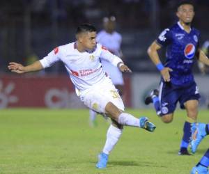 Michaell Chirinos anotó el segundo gol del partido en el que Olimpia venció 2-0 a Motagua.