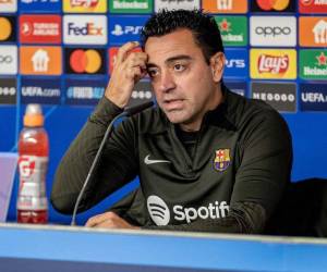 Xavi Hernández dejó en duda si contará con uno de los cedidos del Barcelona.