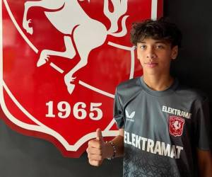 Darwin López se unió a las filas del Twente para realizar una prueba.