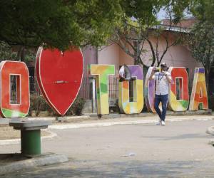 EL HERALDO visita Tocoa para presenciar la primera batalla por la permanencia.