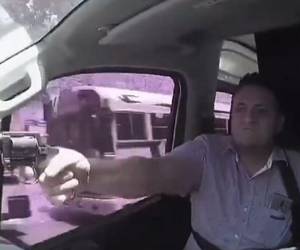 “No jueguen con la banda”: Captan a extorsionador amenazando a conductor de rapidito en Villanueva