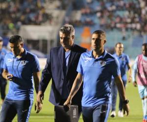 Diego Vázquez ha sido el principal blanco de críticas por parte de la afición azul tras la eliminación ante Olimpia.