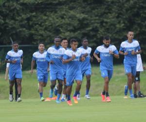 La Selección Nacional se entrena en el CAR José Rafael Ferrari.