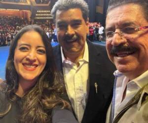 Una extensa comitiva del gobierno de Honduras acompañó previo y durante el proceso de las elecciones a Nicolás Maduro, quién ha sido fuertemente cuestionado.