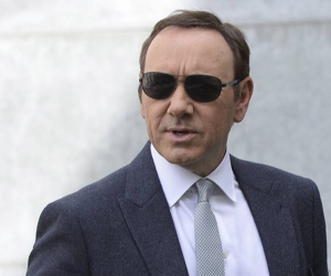 Al parecer Spacey no solo estará en cine, si no también al teatro.