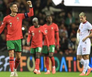 Cristiano Ronaldo se luce en goleada de Portugal sobre Polonia