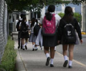 Los colegios dan tutorías para evitar repitentes, mientras la única recuperación del año pondrá a prueba a los alumnos en noviembre.