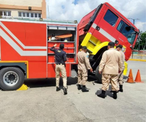 La Unidad de Investigación de EL HERALDO Plus denunció en 2022 que los siete camiones de bomberos fueron negociados como nuevos, pero al poco tiempo de llegar a Honduras en 2021 sufrieron reparaciones.