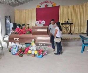 Los cuerpos de Gilberto Orellana e Isaías Pérez fueron velados en Dulce Nombre de Copán. Ayer fueron enterradas otras dos víctimas.