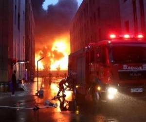 Al menos 38 muertos deja incendio de fábrica en China