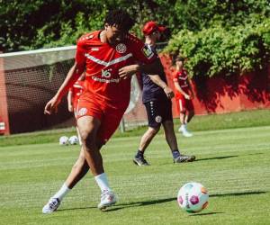 Nayrobi Vargas firma su segunda asistencia con el Mainz de Alemania