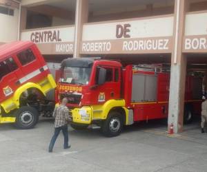 Los camiones adquiridos por el Cuerpo de Bomberos de Honduras venían con serias averías mecánicas.