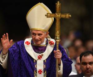El estado de salud del papa Benedicto XVI se ha deteriorado rápidamente.