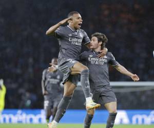 Kylian celebrando su gol en el primer tiempo del encuentro.