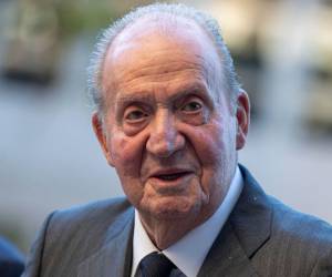 El Rey Juan Carlos I se mudó, en medio de la pandemia, a Abu Dabi (Emiratos Árabes Unidos) durante una investigación sobre sus irregularidades fiscales.