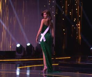 El traje típico de Stephanie Cam, Miss Honduras 2024, ha sido seleccionado entre los 10 mejores en la preliminar del Miss Universo 2024, según el sitio especializado Missosology.org.