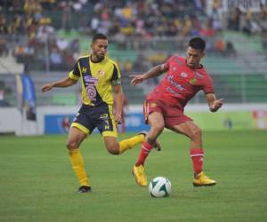 Óscar Padilla 18’ y Roberto Moreira 45+1’ le dieron la victoria al Génesis.