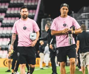 Messi y Luis Suárez comandan la delantera del Inter Miami para clasificar a la siguiente ronda.