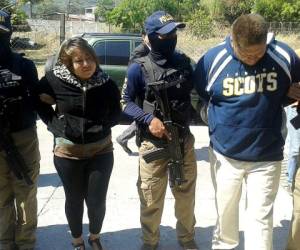 Los dos detenidos fueron presentados por la Fuerza Nacional Antiextorsión. (Foto: Wilfredo Alvarado)