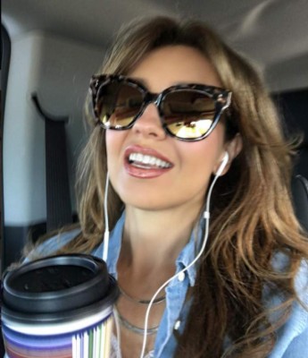 Así luce Thalia a sus 45 años