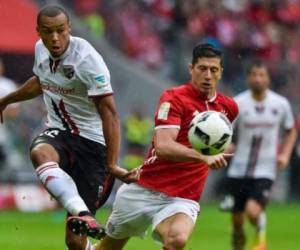 El modesto Ingolstadt abrió el marcador el paraguayo Dario Lezcano (8), en el primer tanto encajado por el Bayern esta temporada en la Bundesliga.