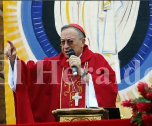 El Cardenal Rodríguez presidió el acto con el cual se inician las celebraciones litúrgicas de la Semana Santa. (Foto: Marvon Salgado).