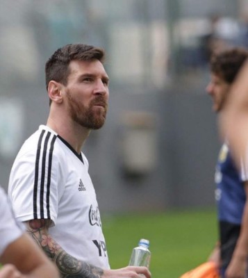 FOTOS: Los radicales cambios de look de Leo Messi durante su carrera