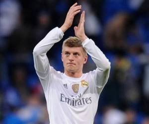 El jugador alemán Toni Kroos renovó con el club merengue hasta el 2022.