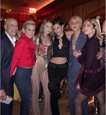 Anwar Hadid, el modelo que conquistó a Dua Lipa