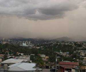 Las lluvias pronosticadas para miércoles y jueves dejarán acumulados entre los 20 y 30 milímetros. Foto: Efraín Salgado/EL HERALDO.