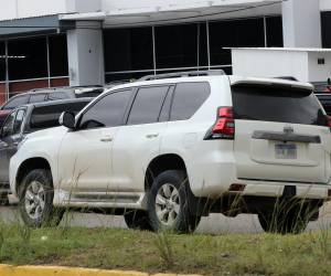 La Secretaría en el Despacho de Seguridad licita el alquiler millonario de camionetas blindadas.