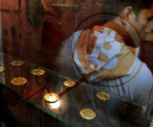 Los futuros del bitcoin en la Cboe no implican bitcoins en sí. Permiten a los inversionistas especular sobre la dirección futura del bitcoin.